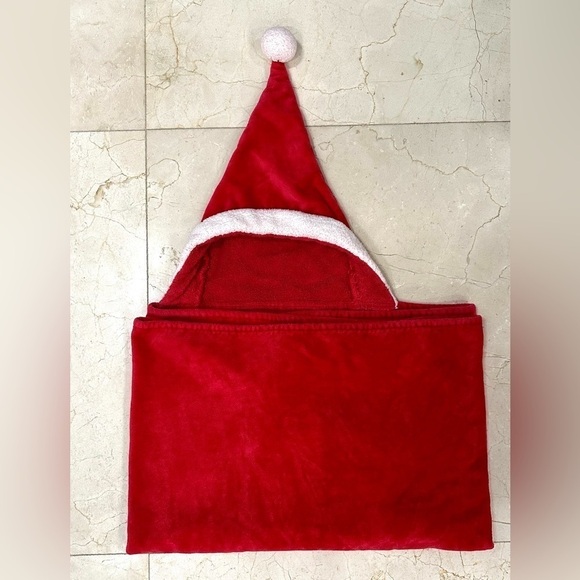 Pottery Barn Kids Other - Pottery Barn Kids Santa Hooded Towel Red